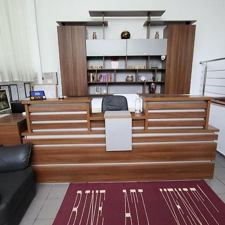 Boutique Global Aparthotel Μπρασόβ Εξωτερικό φωτογραφία