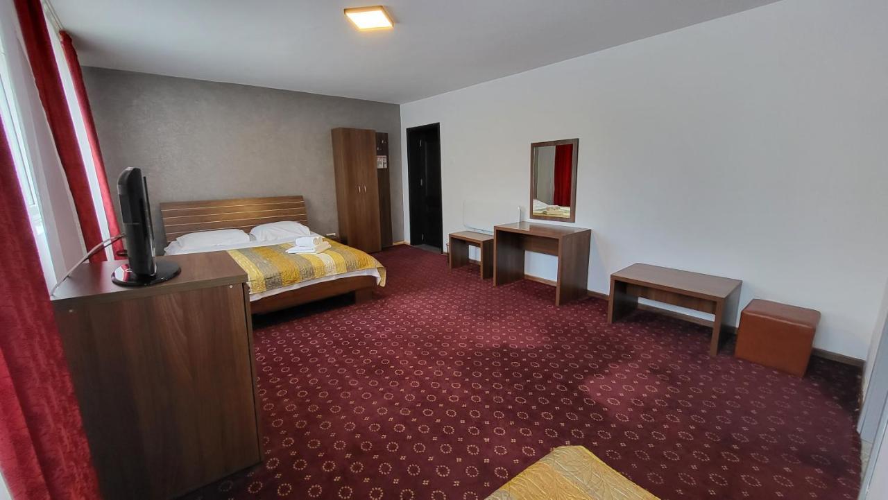 Boutique Global Aparthotel Μπρασόβ Εξωτερικό φωτογραφία