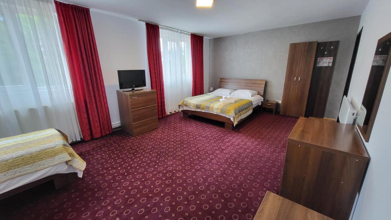 Boutique Global Aparthotel Μπρασόβ Εξωτερικό φωτογραφία