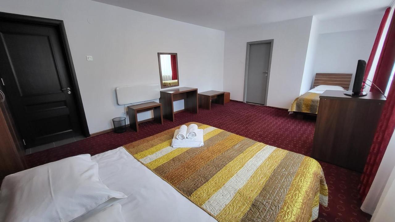 Boutique Global Aparthotel Μπρασόβ Εξωτερικό φωτογραφία