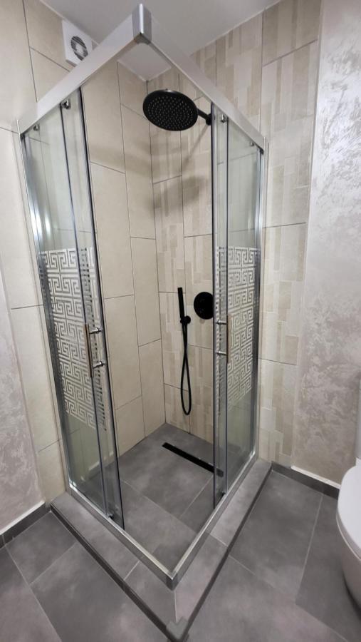 Boutique Global Aparthotel Μπρασόβ Εξωτερικό φωτογραφία