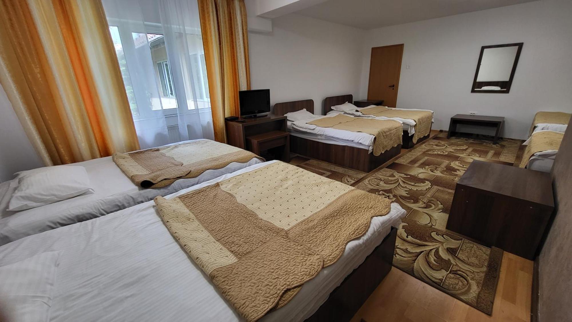 Boutique Global Aparthotel Μπρασόβ Εξωτερικό φωτογραφία