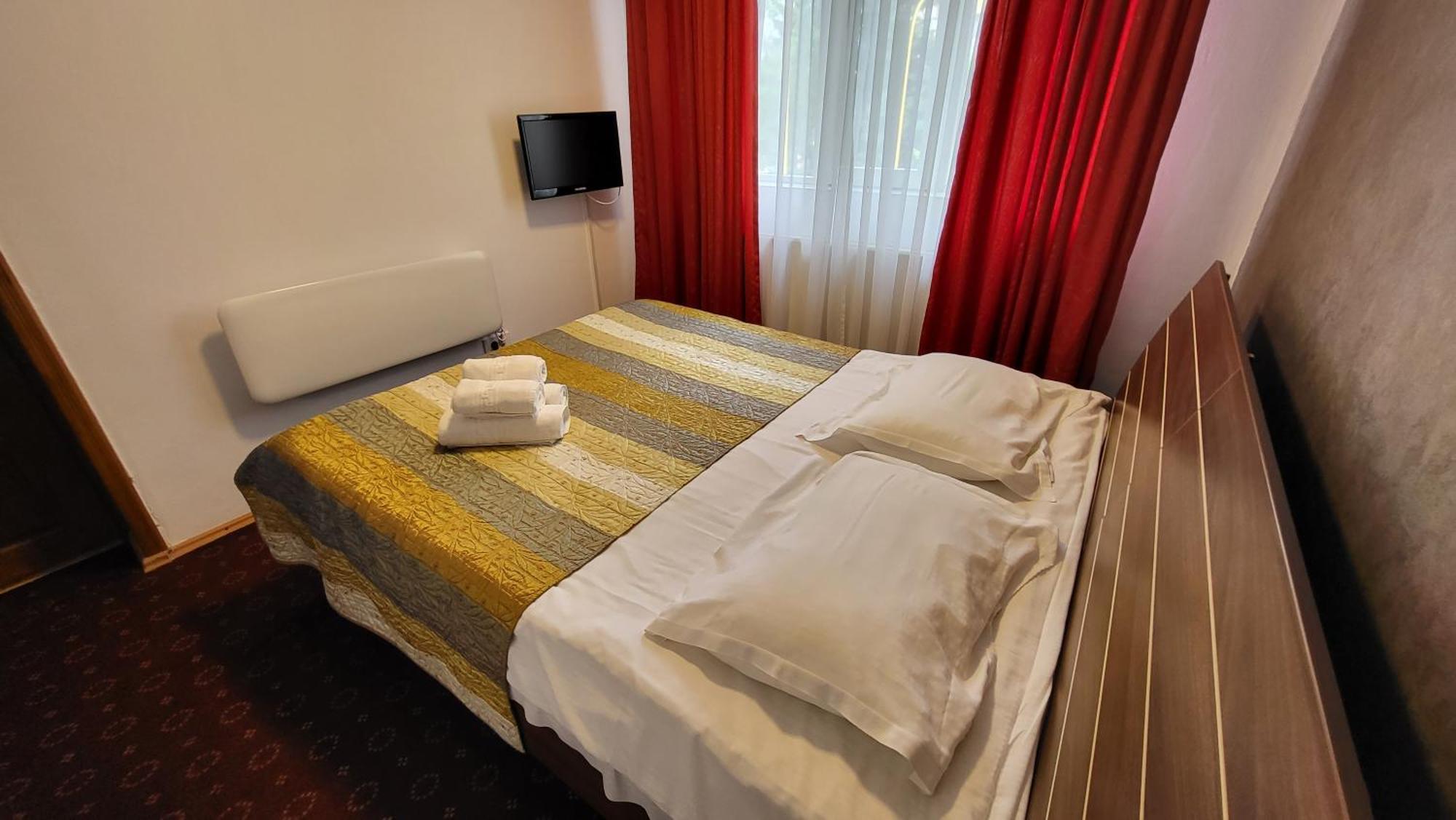 Boutique Global Aparthotel Μπρασόβ Εξωτερικό φωτογραφία