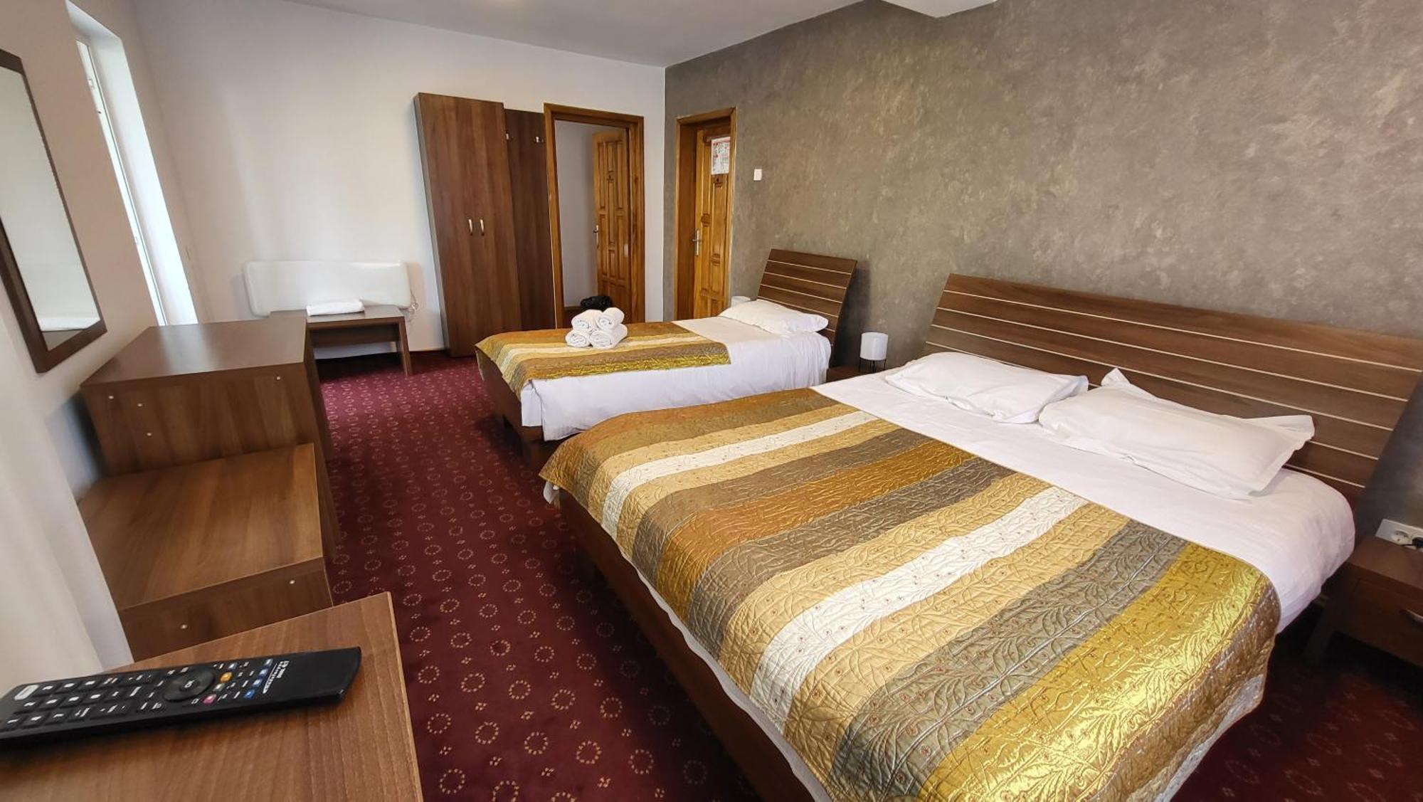 Boutique Global Aparthotel Μπρασόβ Εξωτερικό φωτογραφία